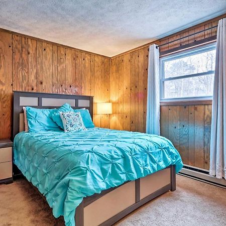 Villa Quiet Poconos Getaway 23 Mi To Camelback Mountain Albrightsville Exterior foto