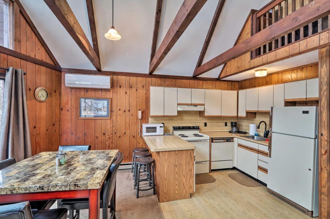 Villa Quiet Poconos Getaway 23 Mi To Camelback Mountain Albrightsville Exterior foto