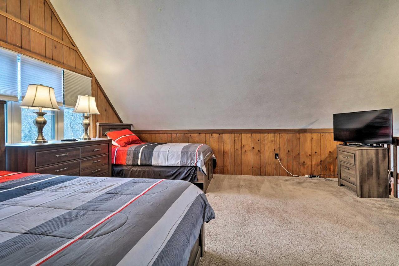 Villa Quiet Poconos Getaway 23 Mi To Camelback Mountain Albrightsville Exterior foto